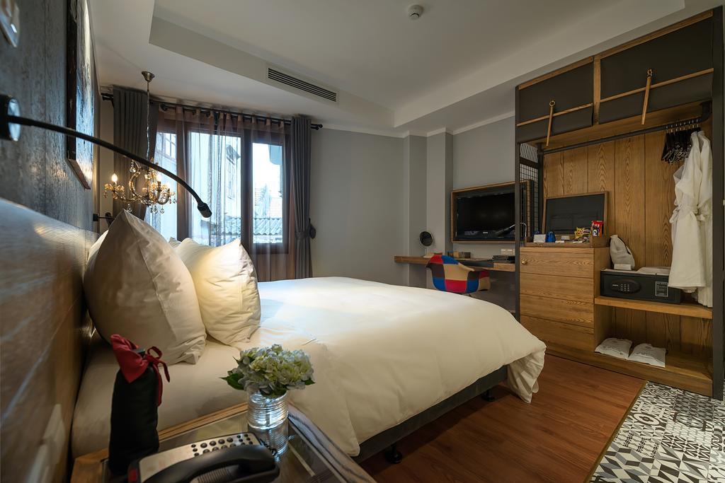 Bespoke Trendy Hotel Hanoi Bagian luar foto