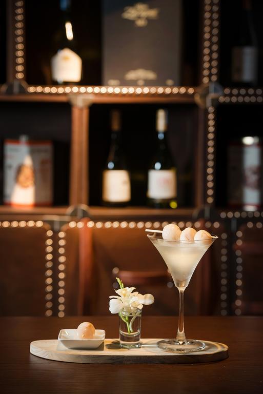 Bespoke Trendy Hotel Hanoi Bagian luar foto