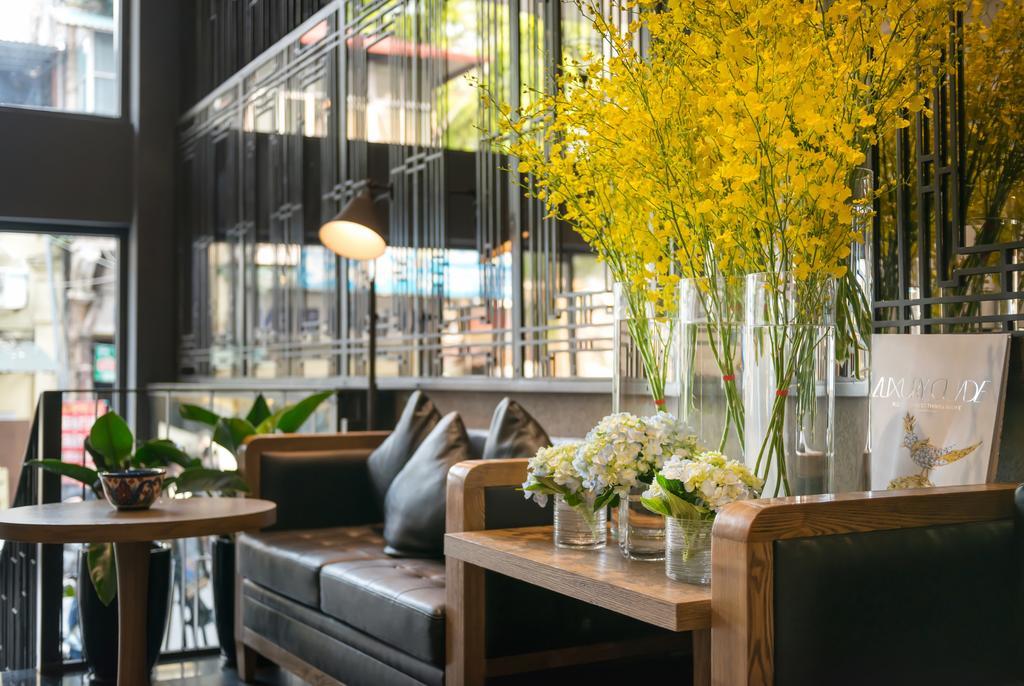 Bespoke Trendy Hotel Hanoi Bagian luar foto