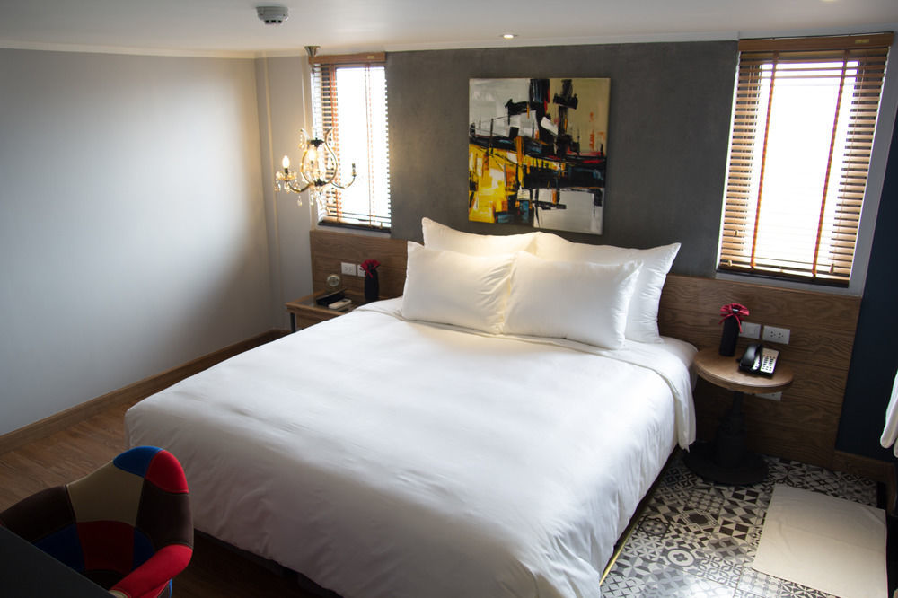 Bespoke Trendy Hotel Hanoi Bagian luar foto
