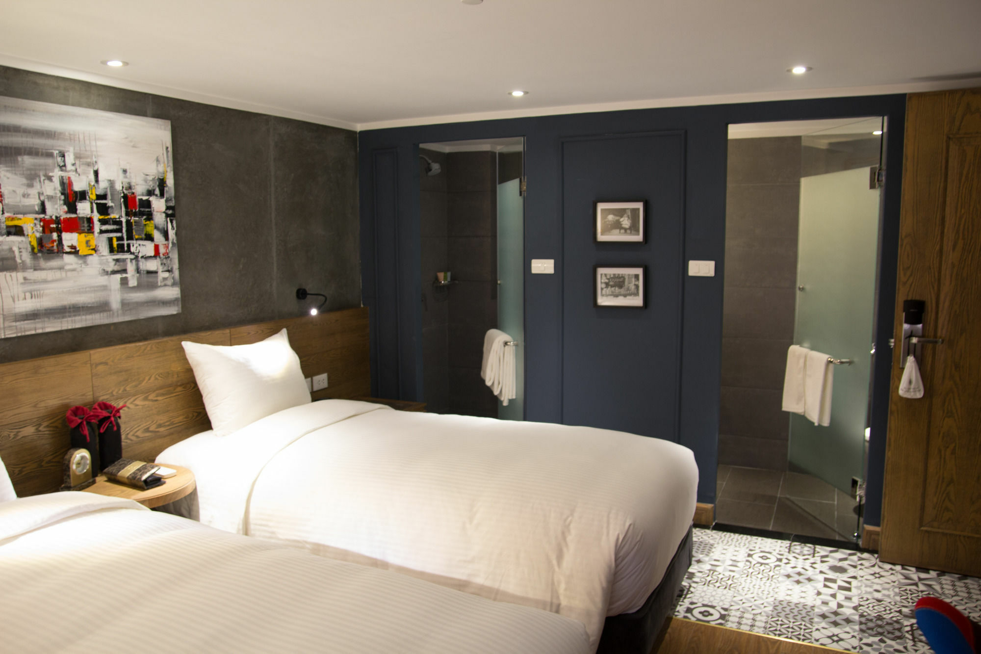 Bespoke Trendy Hotel Hanoi Bagian luar foto