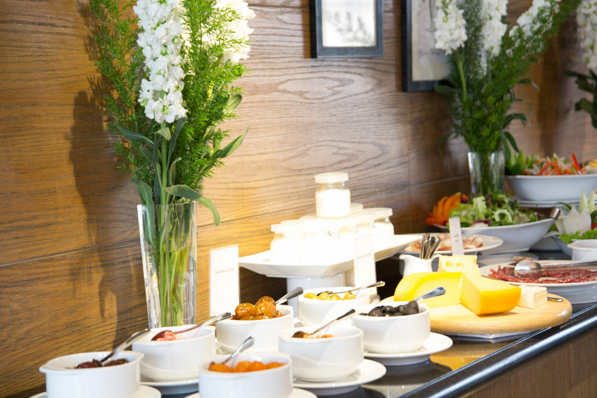 Bespoke Trendy Hotel Hanoi Bagian luar foto